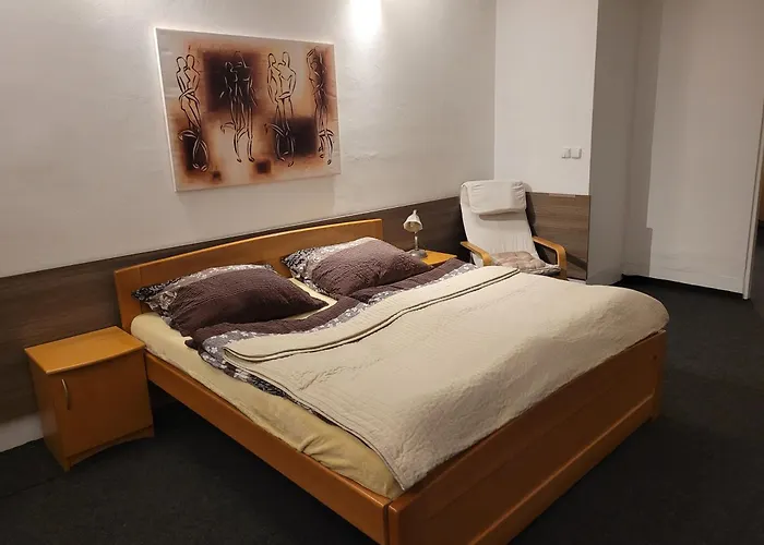 In Historic Centre Of アパート