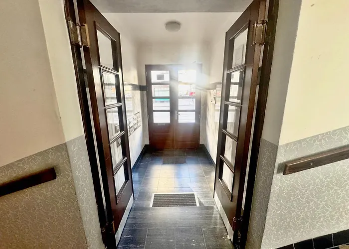 In Historic Centre Of アパート